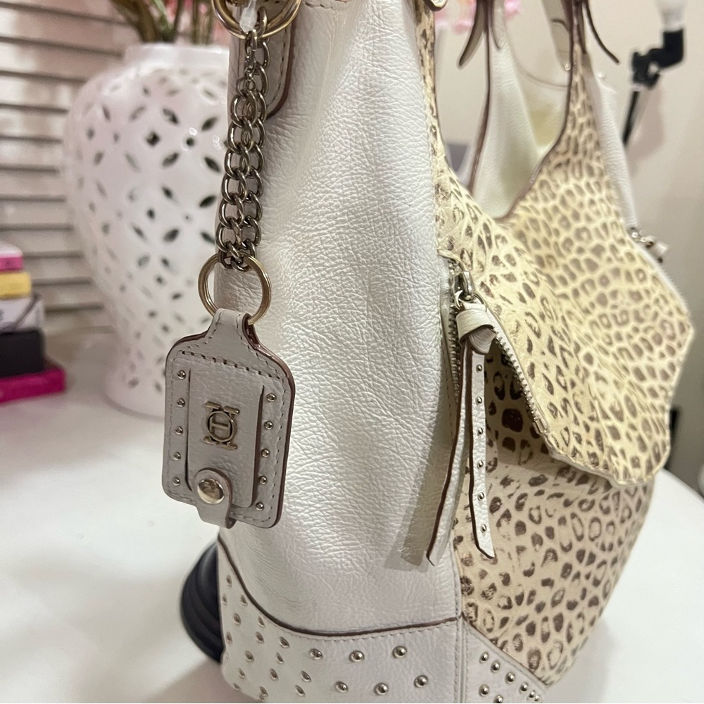 OH By Jay Gryson Large White Leopard Print Shoulder Bag - Picture 13 of 13